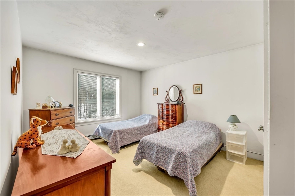 32 Pimlico Pond Road Sandwich, MA 02644 - Photo 18 of 32