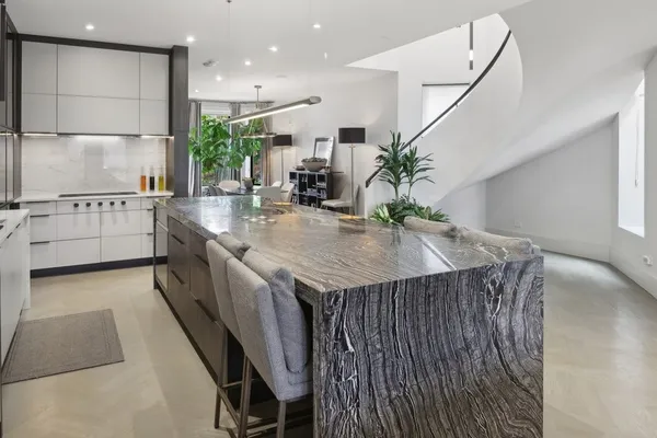 $2,300,000 | 5415 North Ashland Avenue, Chicago, IL 60640