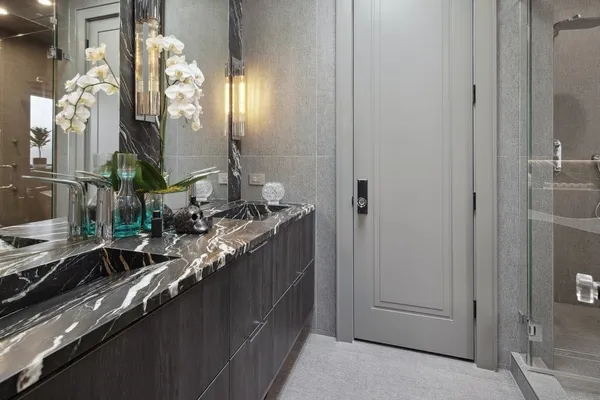 $2,300,000 | 5415 North Ashland Avenue, Chicago, IL 60640