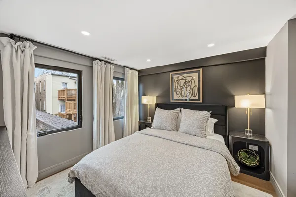 $2,300,000 | 5415 North Ashland Avenue, Chicago, IL 60640