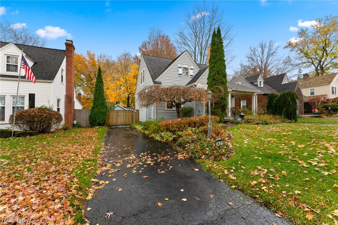 3431 Hopkins Road Youngstown, OH 44511 - Photo 1 of 23 Gallery Image 1