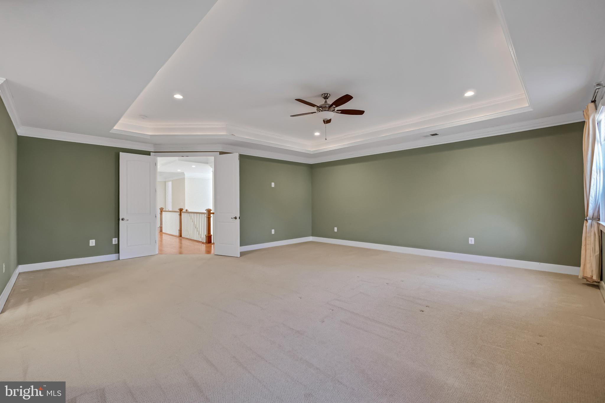2586 Rambling Road Vienna, VA 22181 - Photo 36 of 51 Spacious