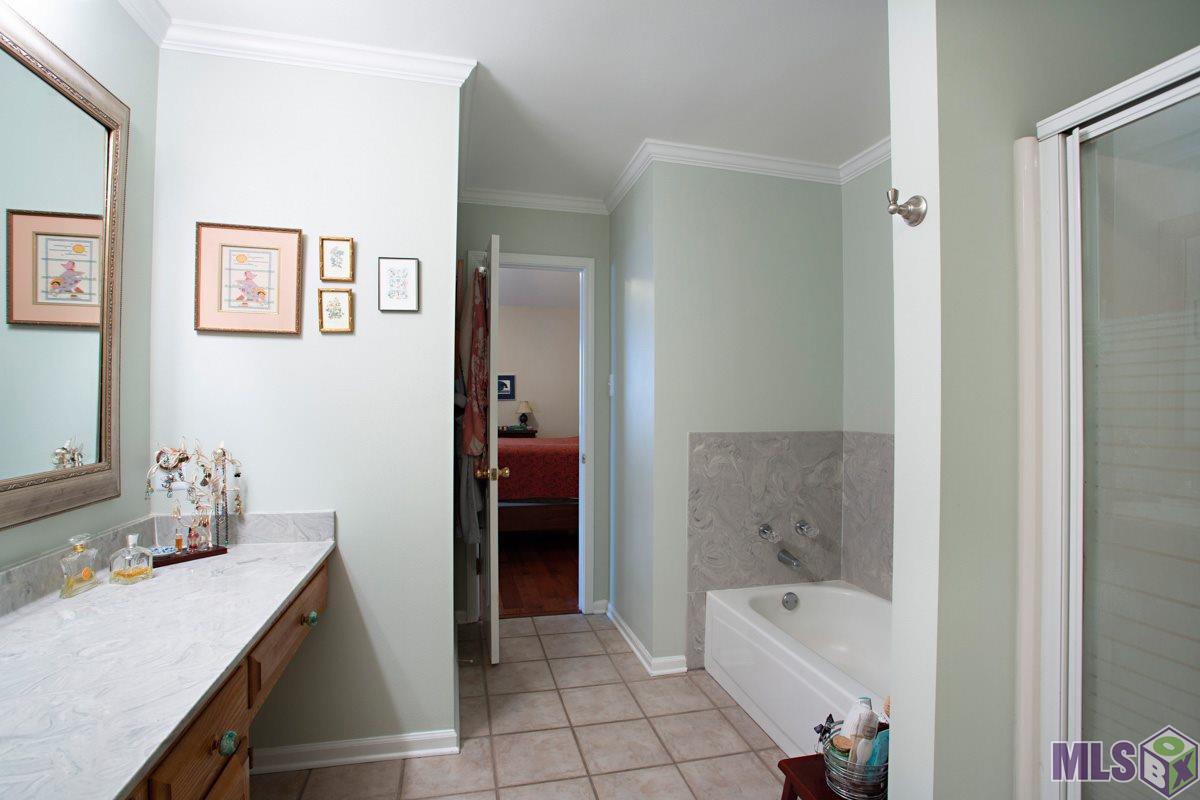 16510 Butternut Court Baton Rouge, LA 70817 - Photo 8 of 14 Gallery Image 8