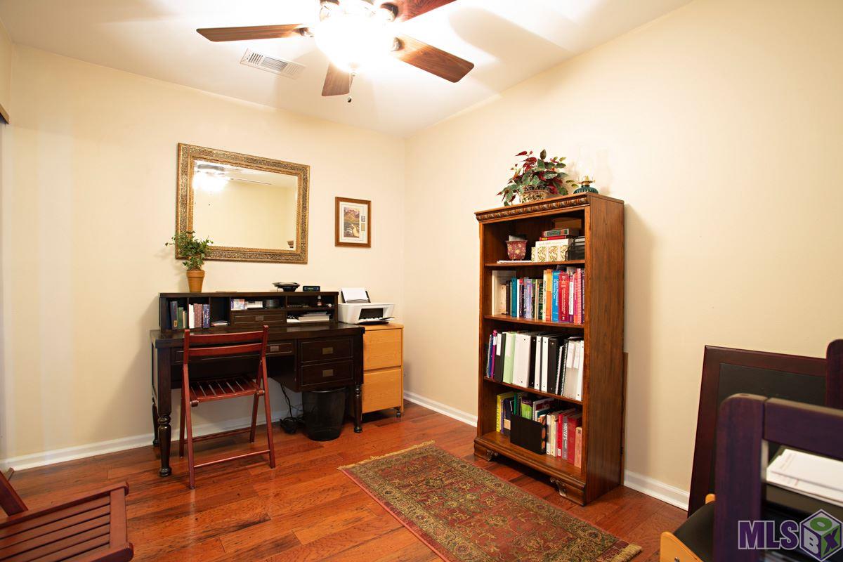 16510 Butternut Court Baton Rouge, LA 70817 - Photo 10 of 14 Gallery Image 10