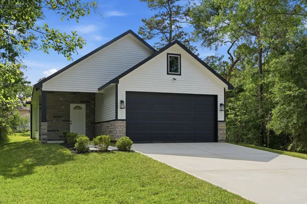 $260,000 | 15011 Indian Hill Trail, Willis, TX 77378
