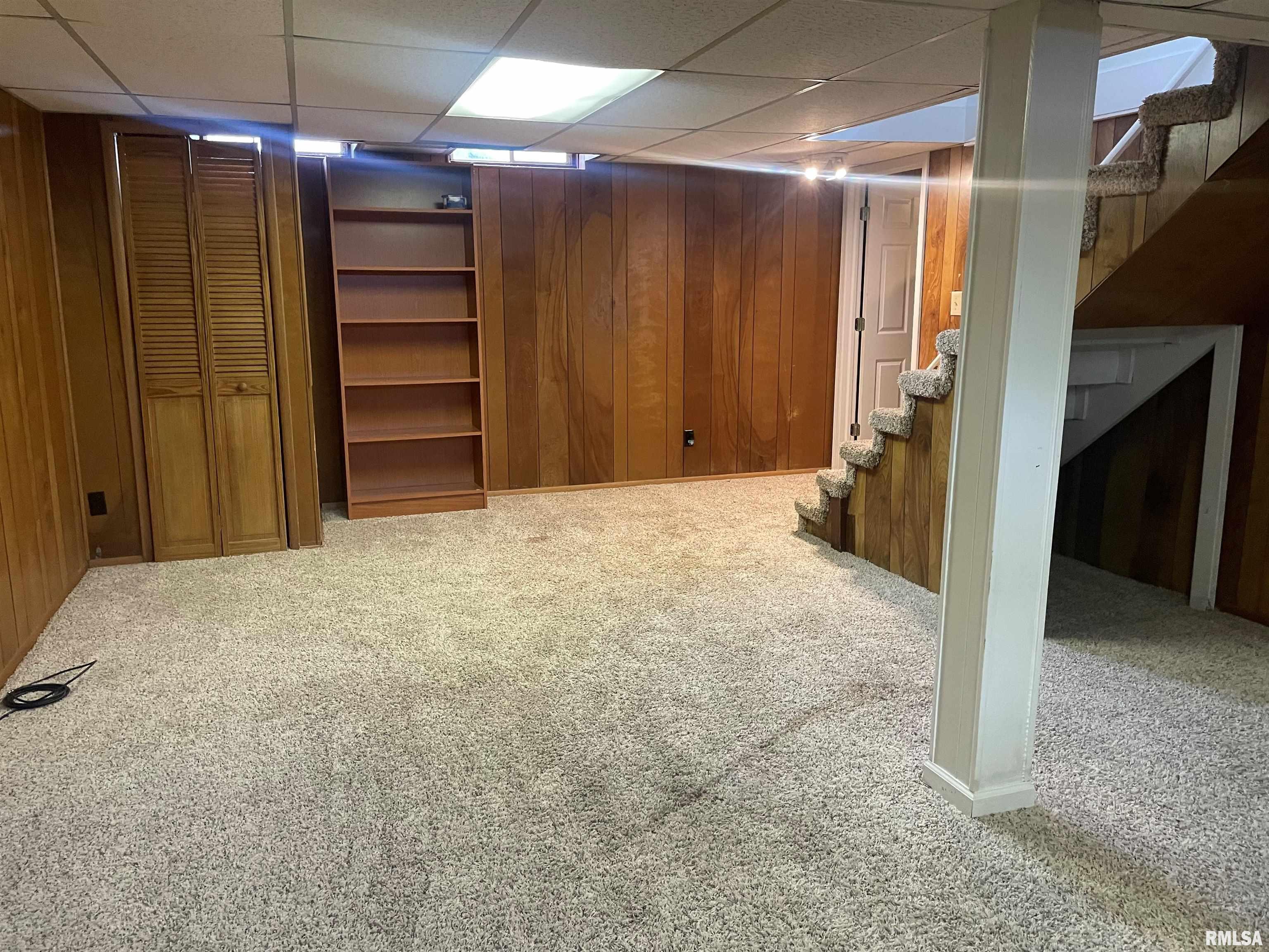 320 Jamestown Road Macomb, IL 61455 - Photo 12 of 13 Gallery Image 12