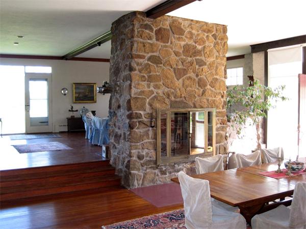 482 Jerusalem Road Cohasset, MA 02025 - Photo 2 of 10 Gallery Image 2