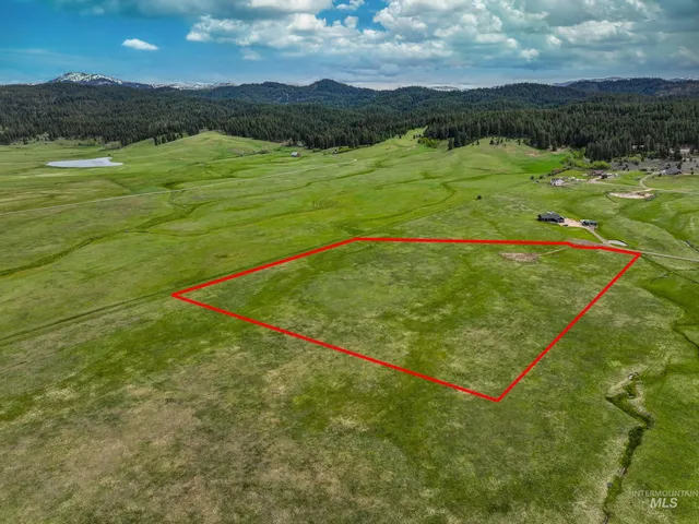 $379,999 | 15 Ringo Lane, McCall, ID 83638