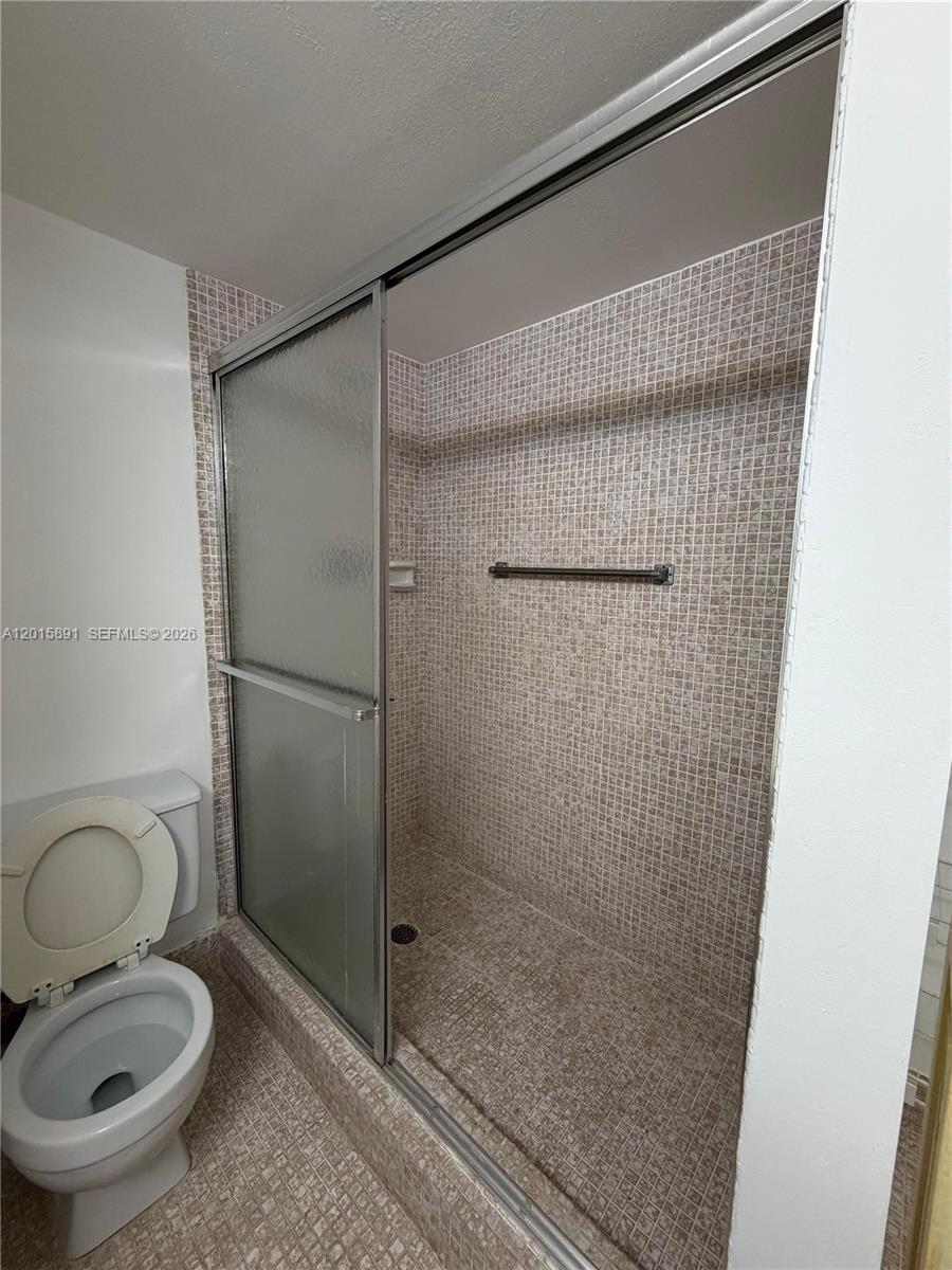 3032 Hythe B, Unit 3032 Boca Raton, FL 33434 - Photo 13 of 27