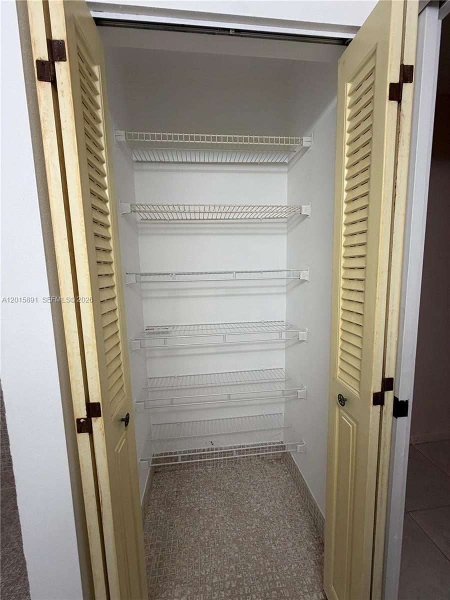 3032 Hythe B, Unit 3032 Boca Raton, FL 33434 - Photo 15 of 27