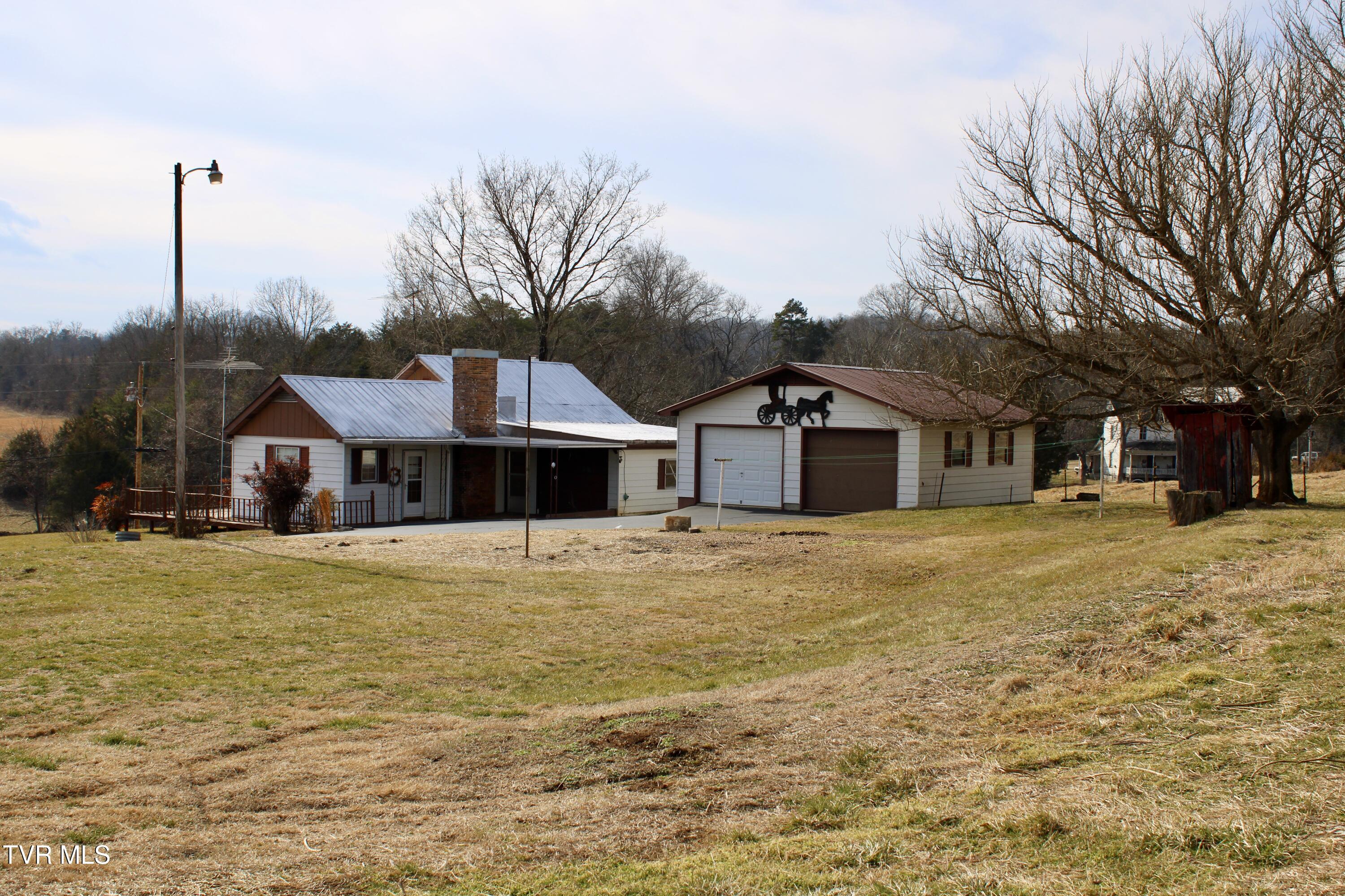 5517 Poplar Springs Road Greeneville, TN 37743 - Photo 3 of 50 IMG_0150
