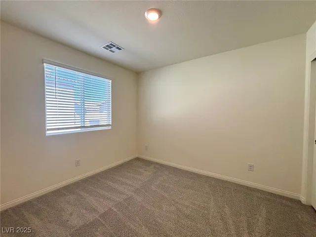 $2,250 | 10024 South Ullom Drive, Las Vegas, NV 89141