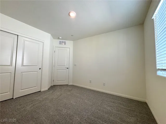 $2,250 | 10024 South Ullom Drive, Las Vegas, NV 89141