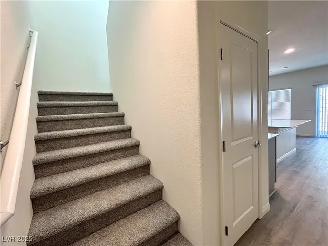 $2,250 | 10024 South Ullom Drive, Las Vegas, NV 89141