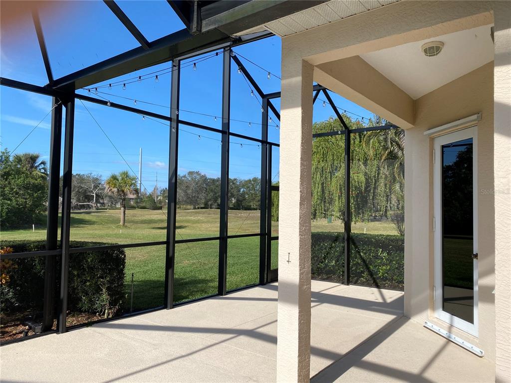 6372 Rookery Circle Bradenton, FL 34203 - Photo 43 of 46 a balcony view with a outdoor space