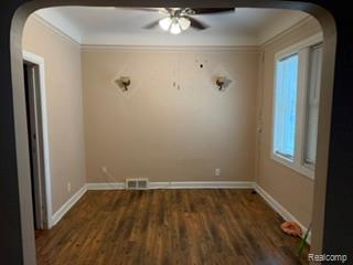 3992 Dallas Avenue Warren, MI 48091 - Photo 9 of 17