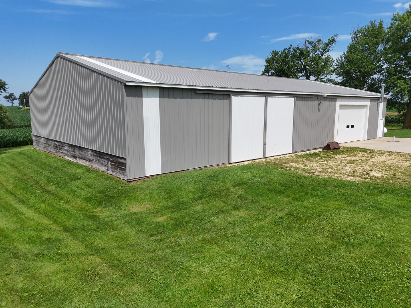 312 East Buckeye Road Dakota, IL 61018 - Photo 3 of 41