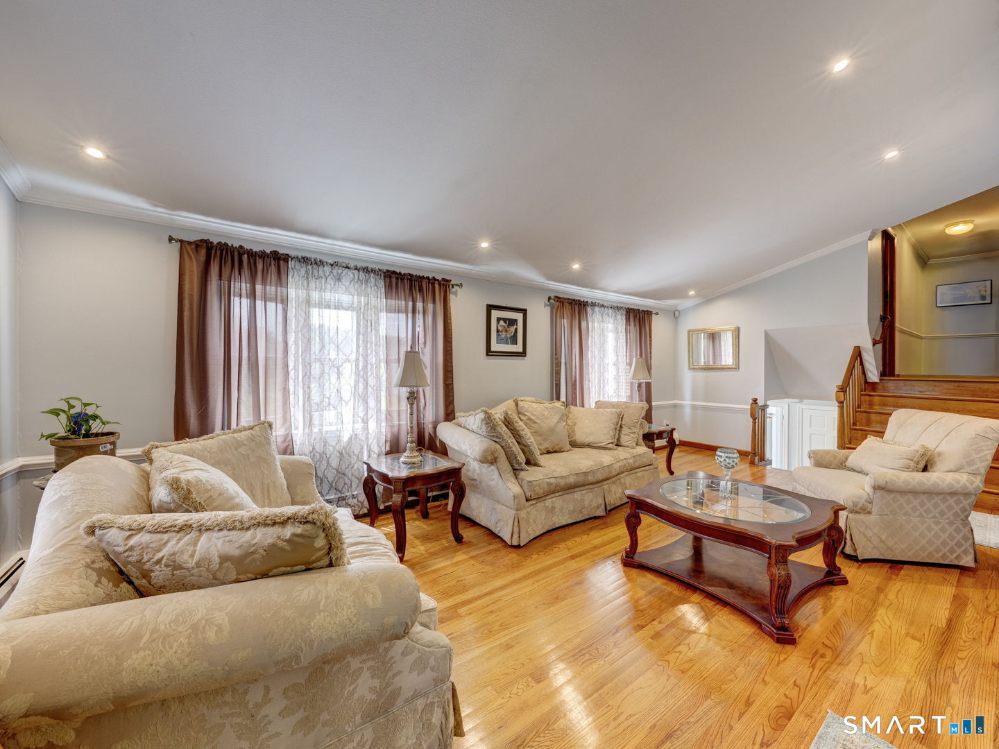 4 Lee Circle Bloomfield, CT 06002 - Photo 15 of 38