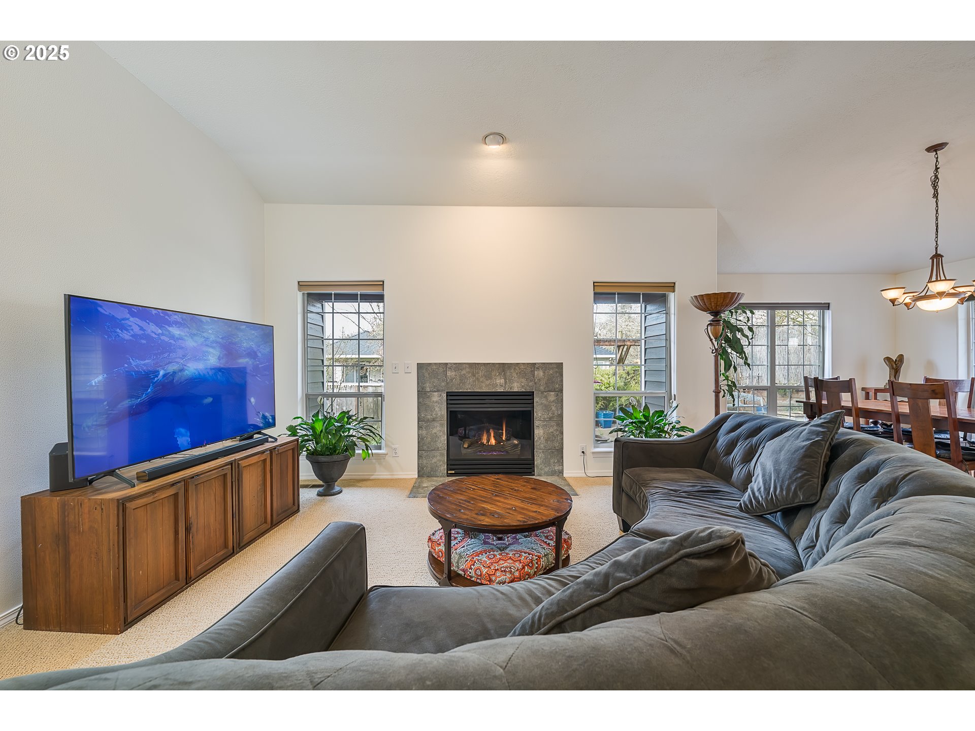 393 Meadow View Road Forest Grove, OR 97116 - Photo 19 of 44 Gallery Image 19