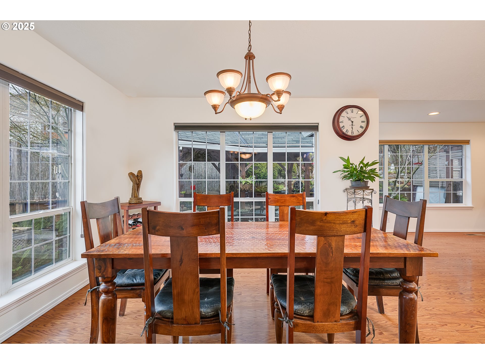 393 Meadow View Road Forest Grove, OR 97116 - Photo 23 of 44 Gallery Image 23