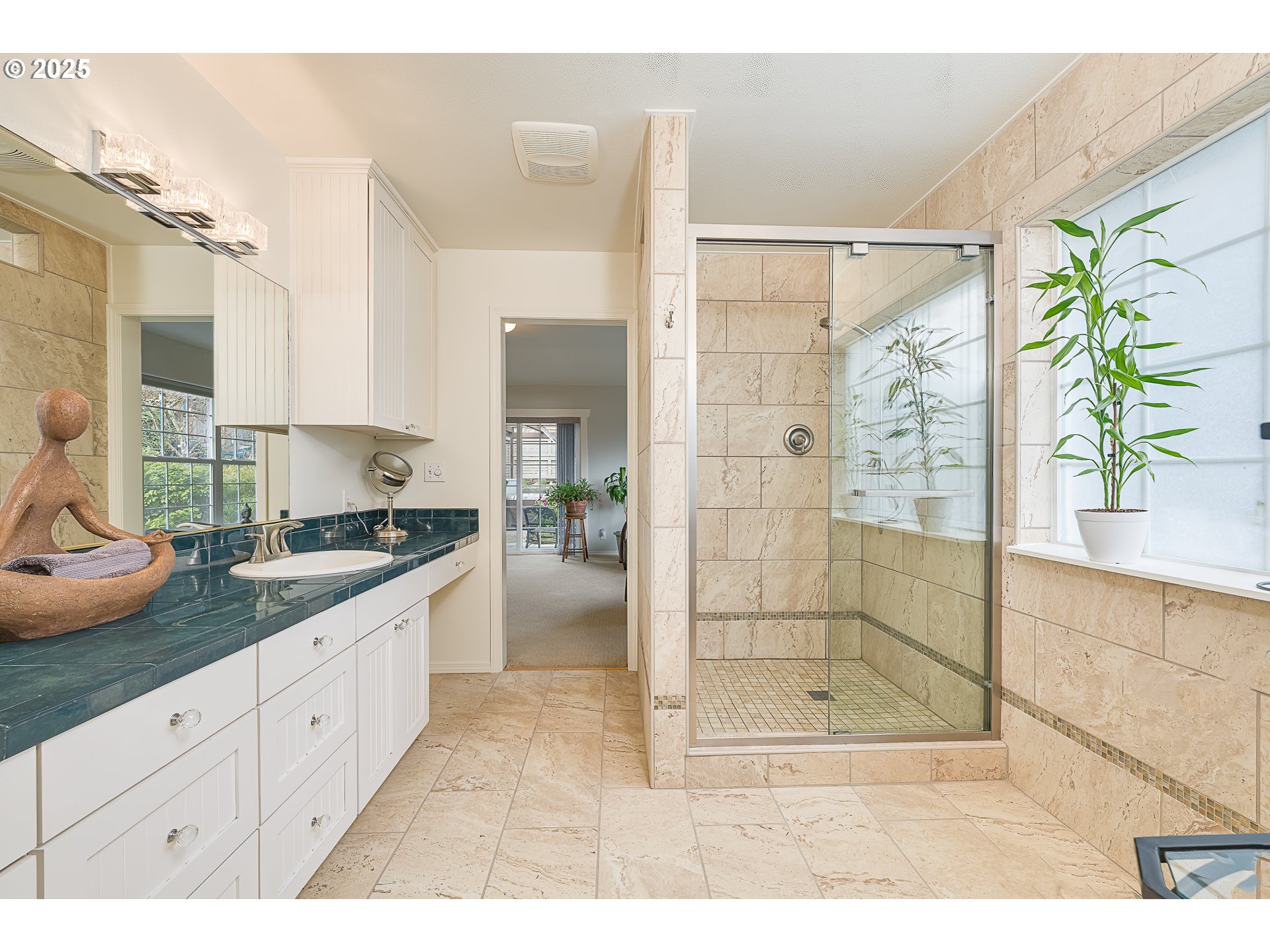393 Meadow View Road Forest Grove, OR 97116 - Photo 30 of 44 Gallery Image 30