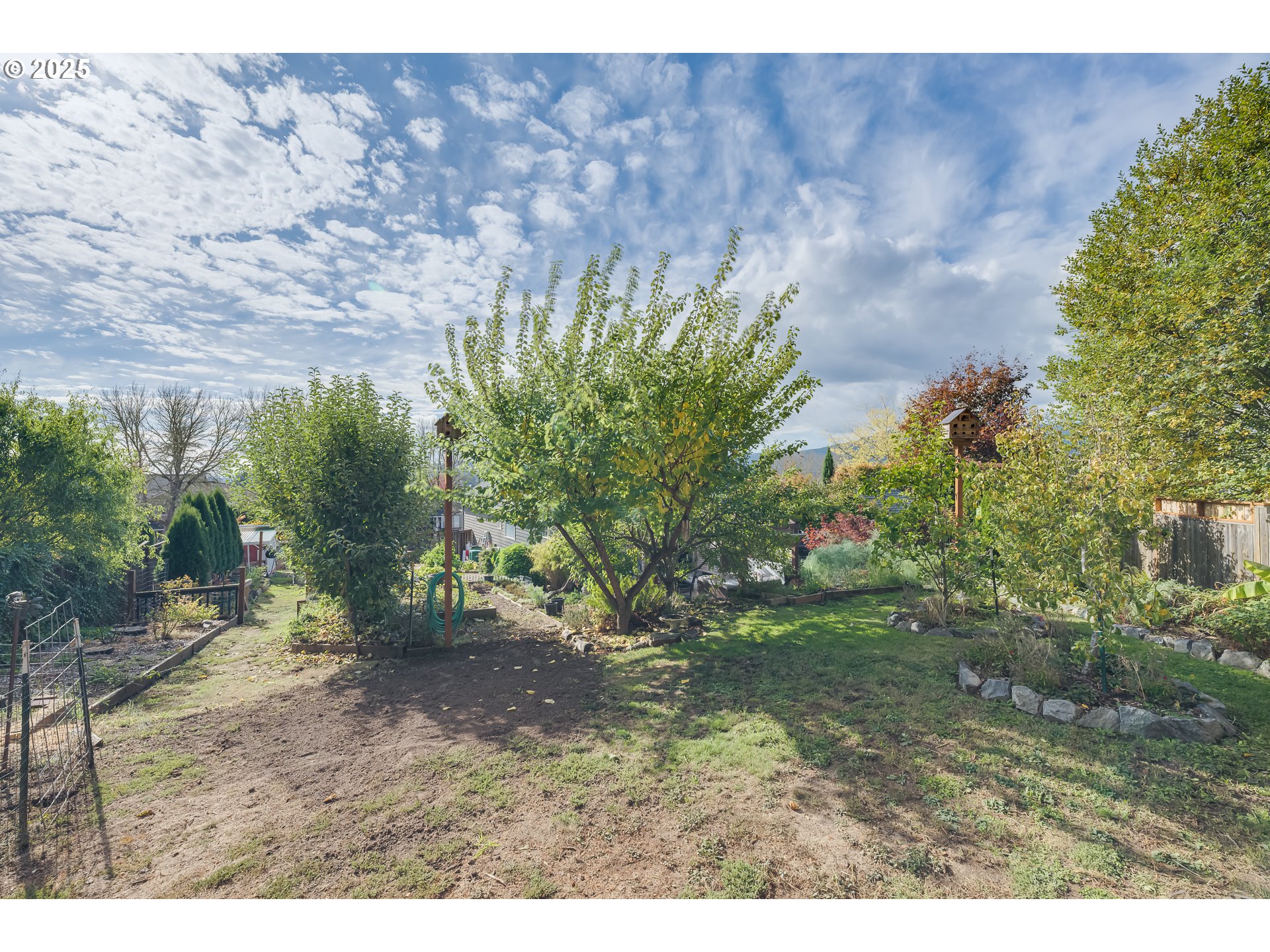 393 Meadow View Road Forest Grove, OR 97116 - Photo 35 of 44 Gallery Image 35