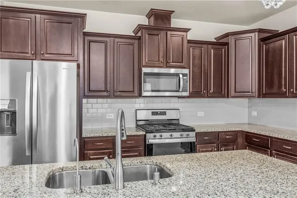 $429,900 | 4670 Wesmar Court, Winston-Salem, NC 27040