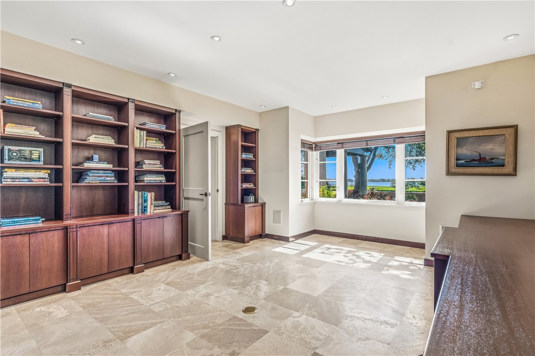 2350 Quay Dock Road Vero Beach, FL 32967 - Photo 22 of 35 a view of an empty room with furniture and window