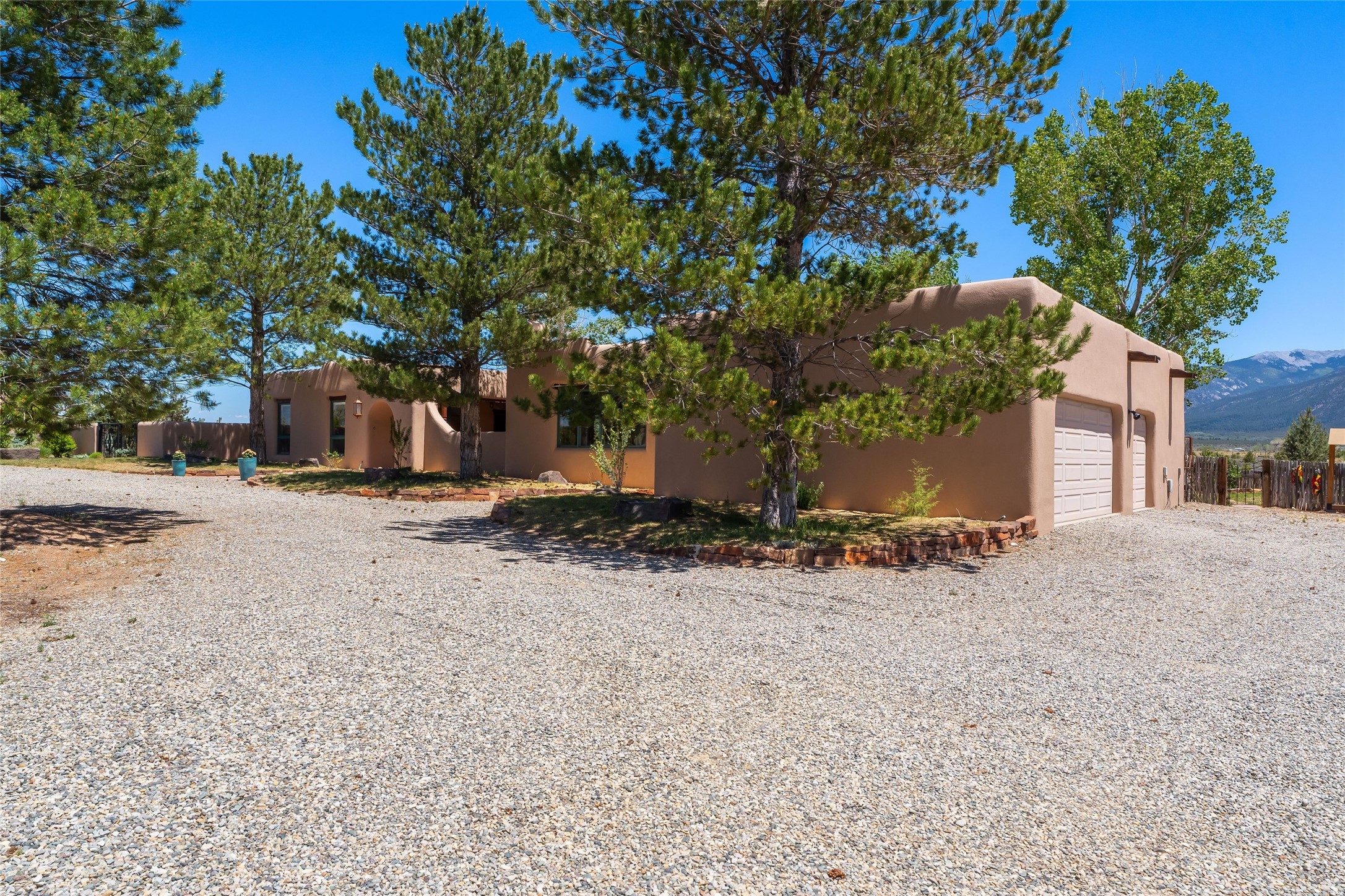 35 North Mesa Road El Prado, NM 87529 - Photo 51 of 55