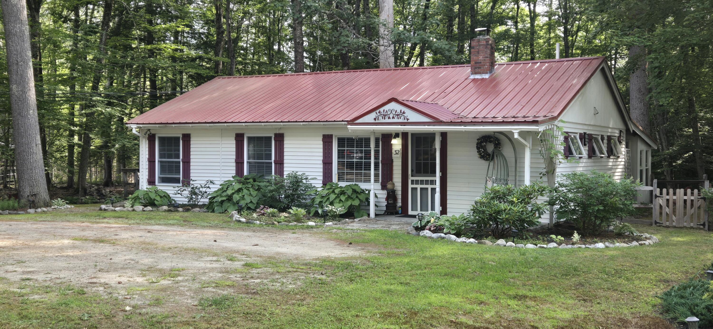 32 Middle Ridge Road Bridgton, ME 04009 - Photo 3 of 47 20260801_164257