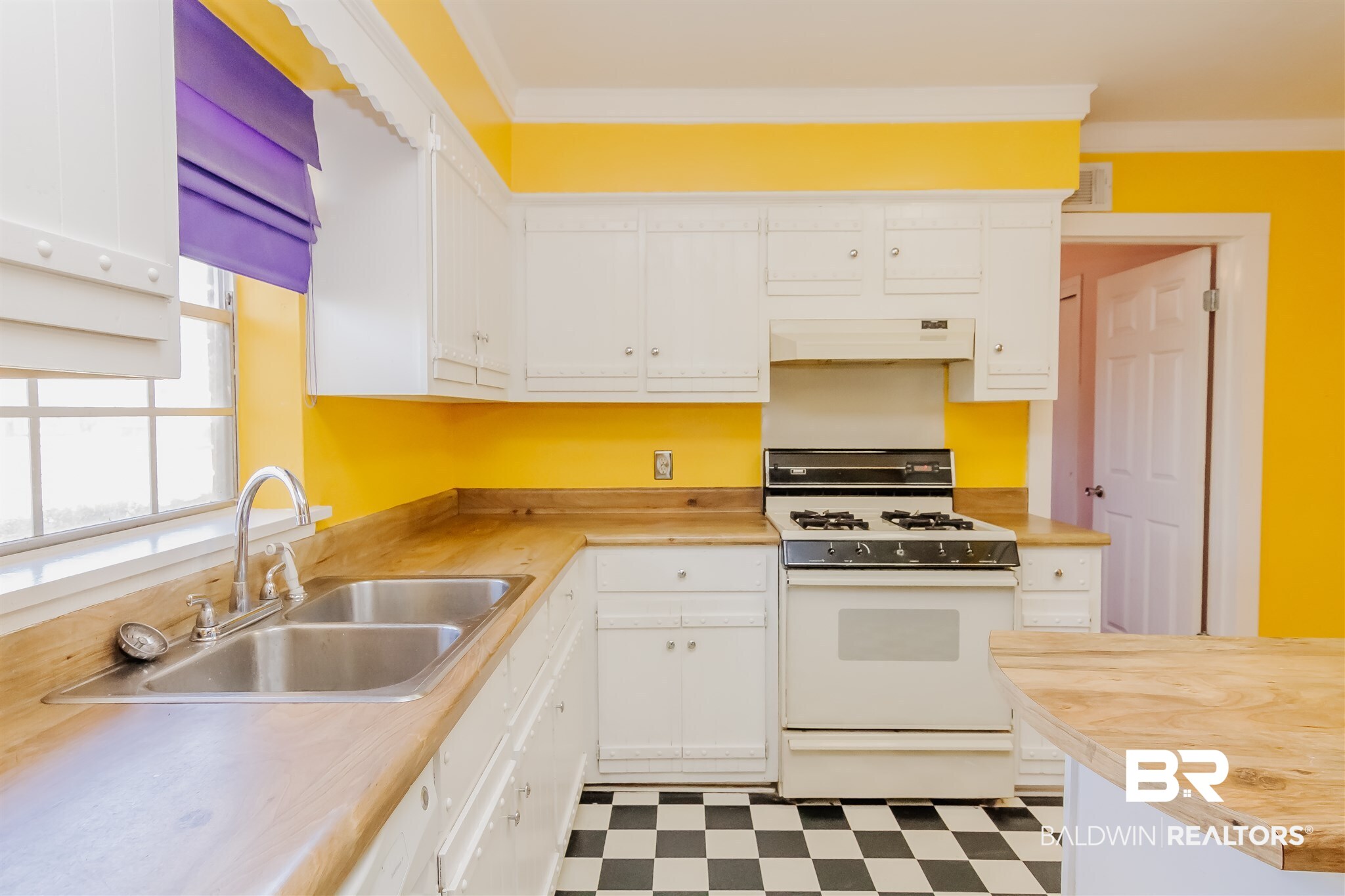 5216 Ferndale Avenue Mobile, AL 36618 - Photo 13 of 35