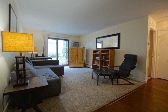 5 Strawberry Bank Road, Unit 1 Nashua, NH 03062 - Photo 3 of 17