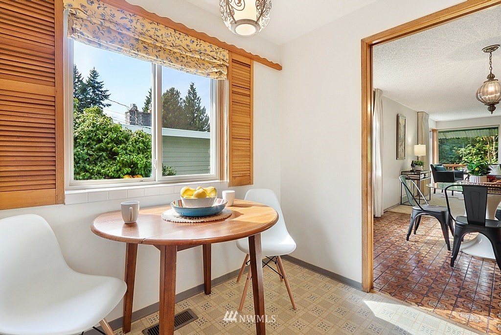 7431 Ridge Way Edmonds, WA 98026 - Photo 14 of 38 Gallery Image 14