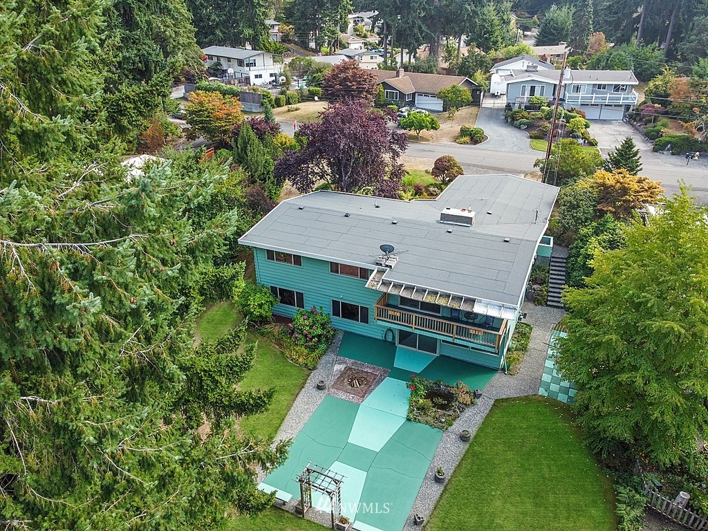 7431 Ridge Way Edmonds, WA 98026 - Photo 32 of 38 Gallery Image 32