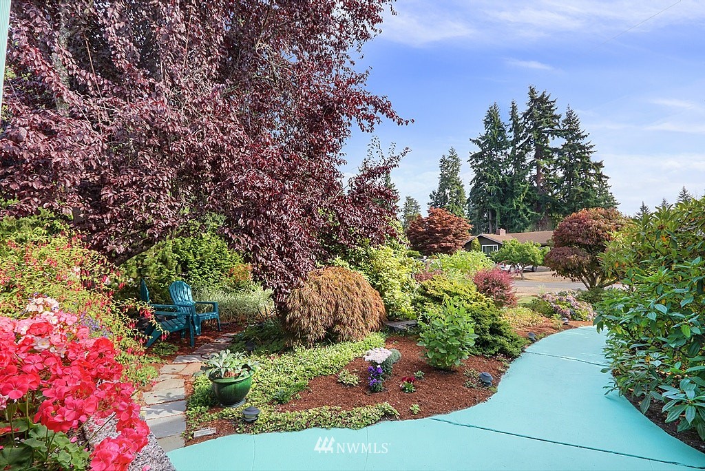 7431 Ridge Way Edmonds, WA 98026 - Photo 37 of 38 Gallery Image 37