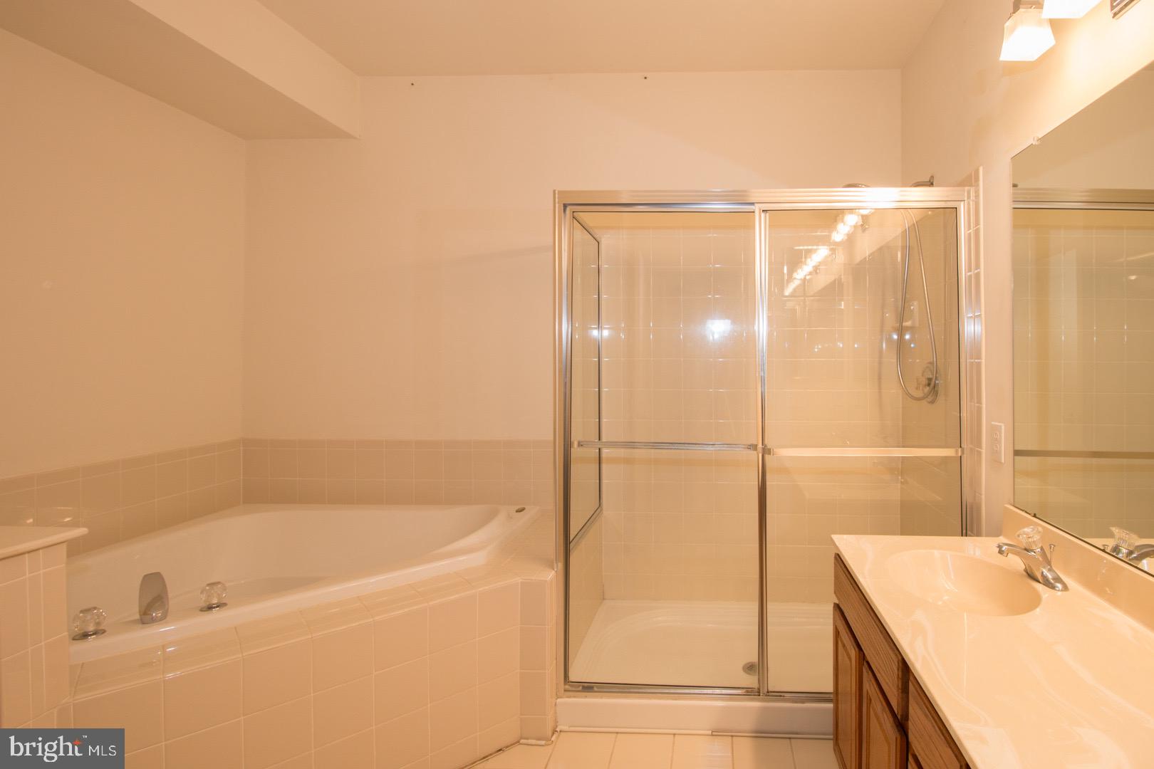 103 Warwick Road Princeton Junction, NJ 08550 - Photo 9 of 21 Gallery Image 9
