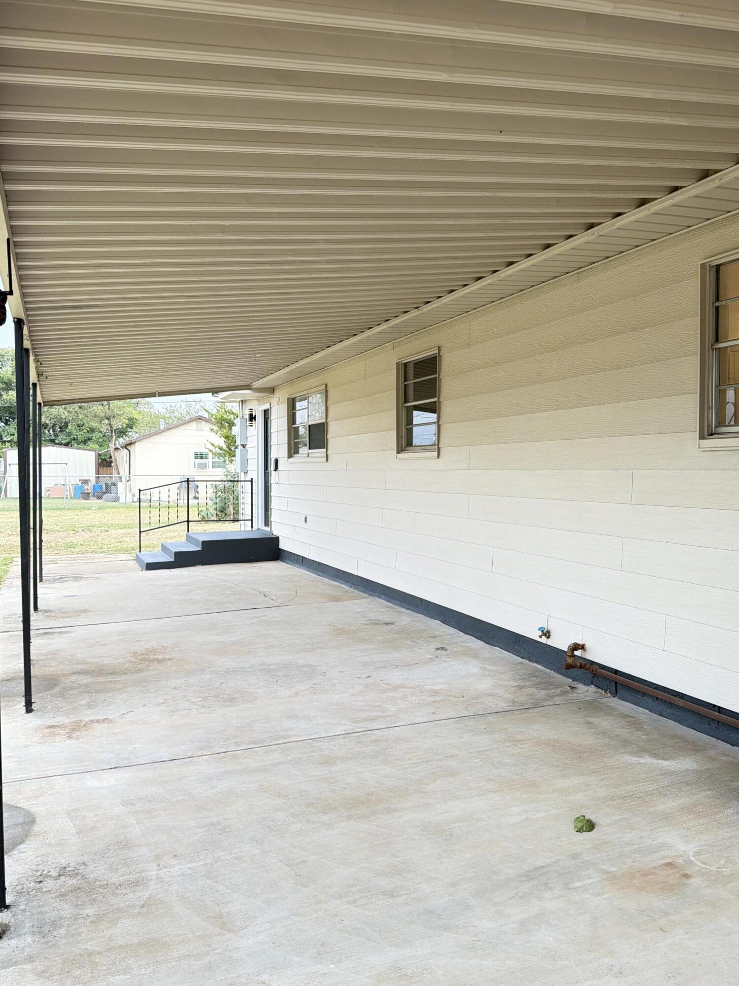 1312 Culpepper Avenue Wilson, TX 79381 - Photo 7 of 27