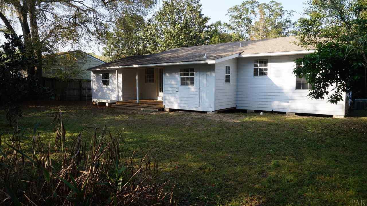 403 Rue Max Street Pensacola, FL 32507 - Photo 36 of 45