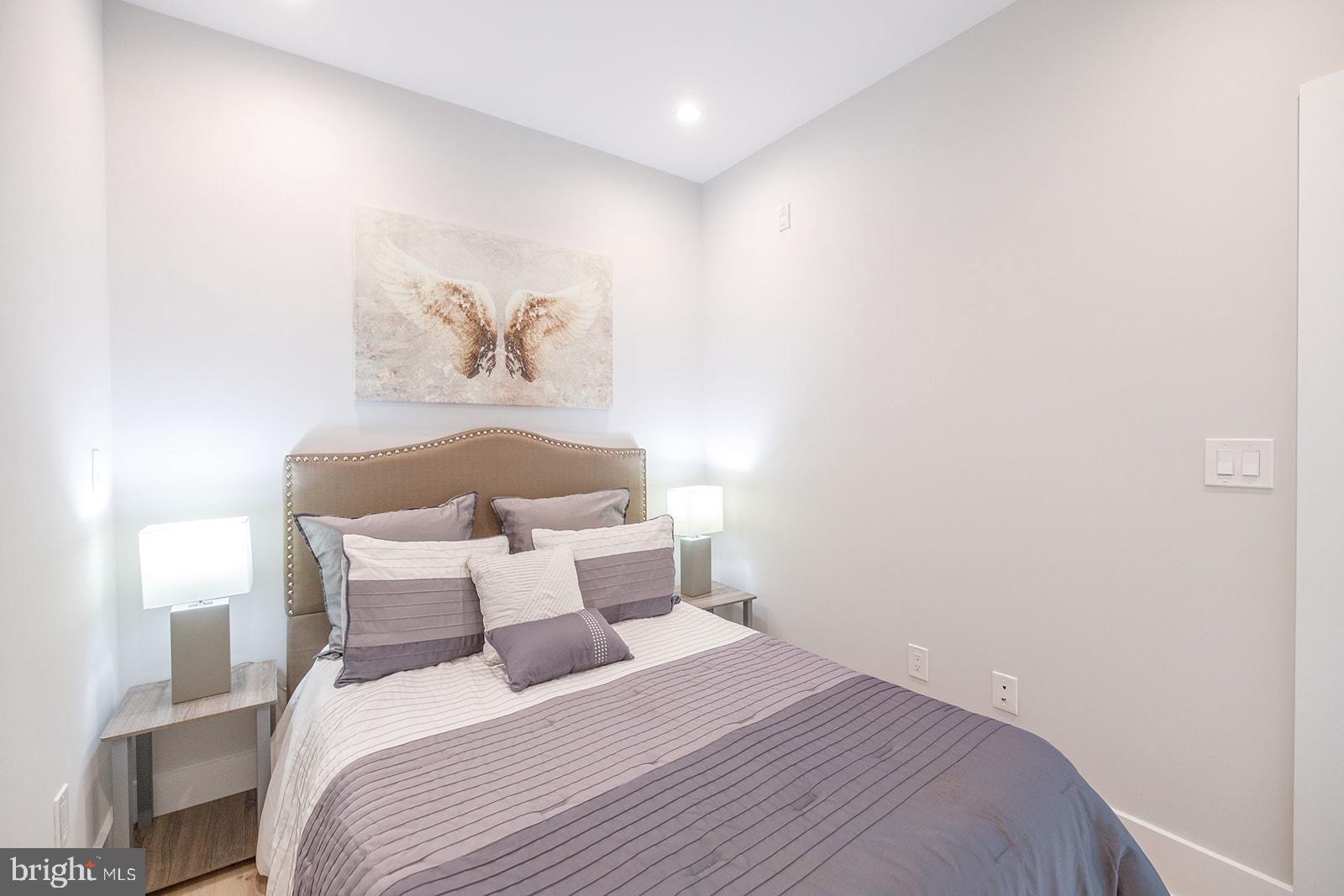 2244 Ontario Road Northwest, Unit 6 Washington, DC 20009 - Photo 18 of 37