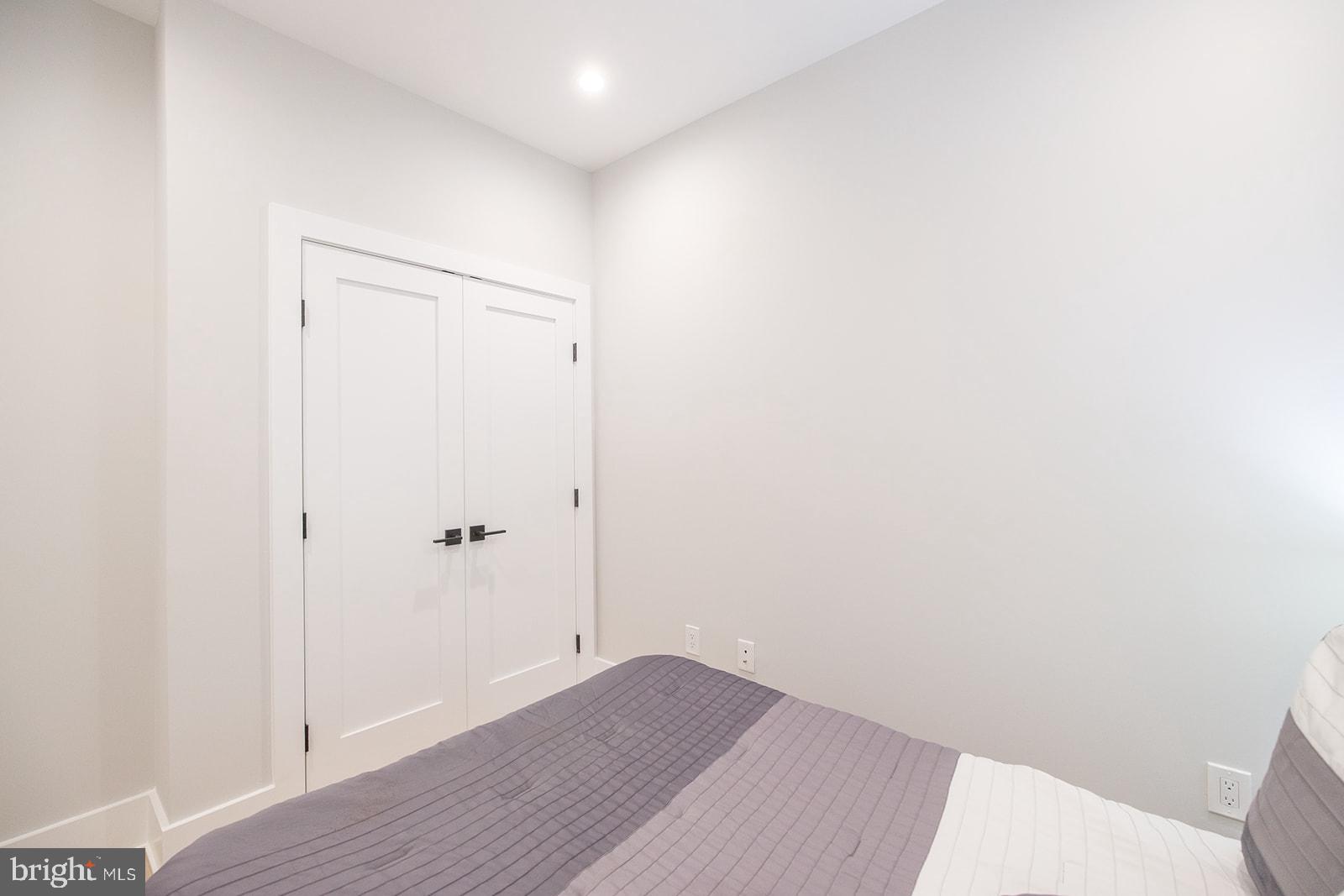 2244 Ontario Road Northwest, Unit 6 Washington, DC 20009 - Photo 20 of 37