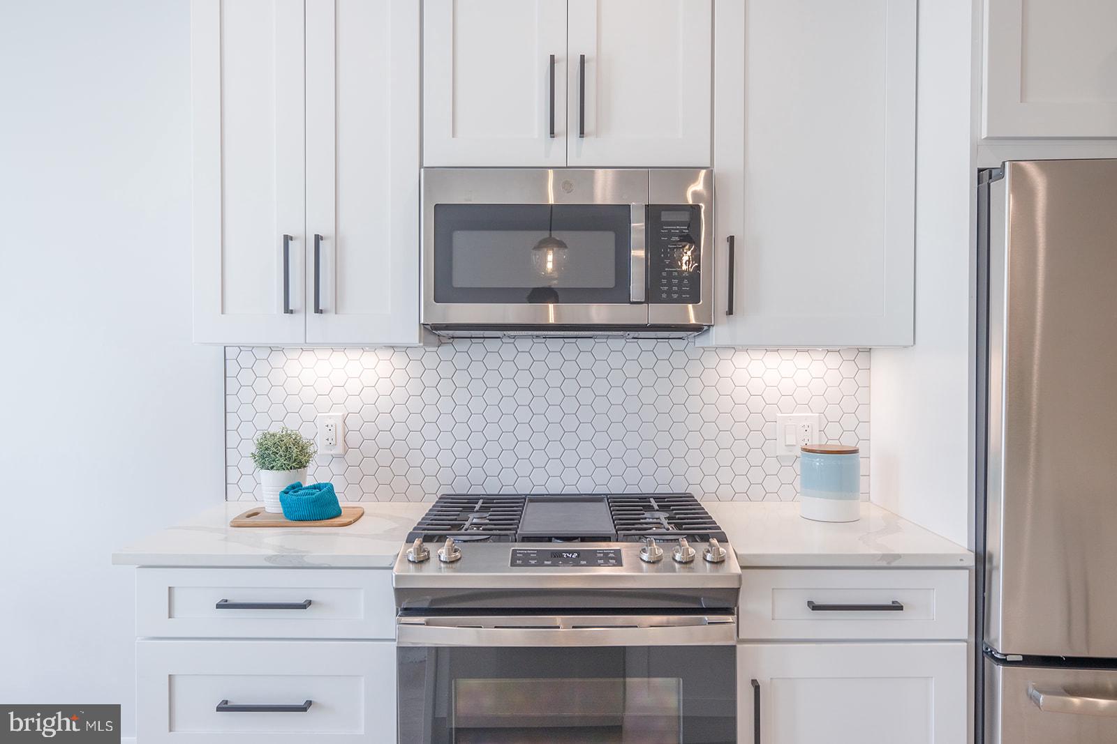2244 Ontario Road Northwest, Unit 6 Washington, DC 20009 - Photo 9 of 37