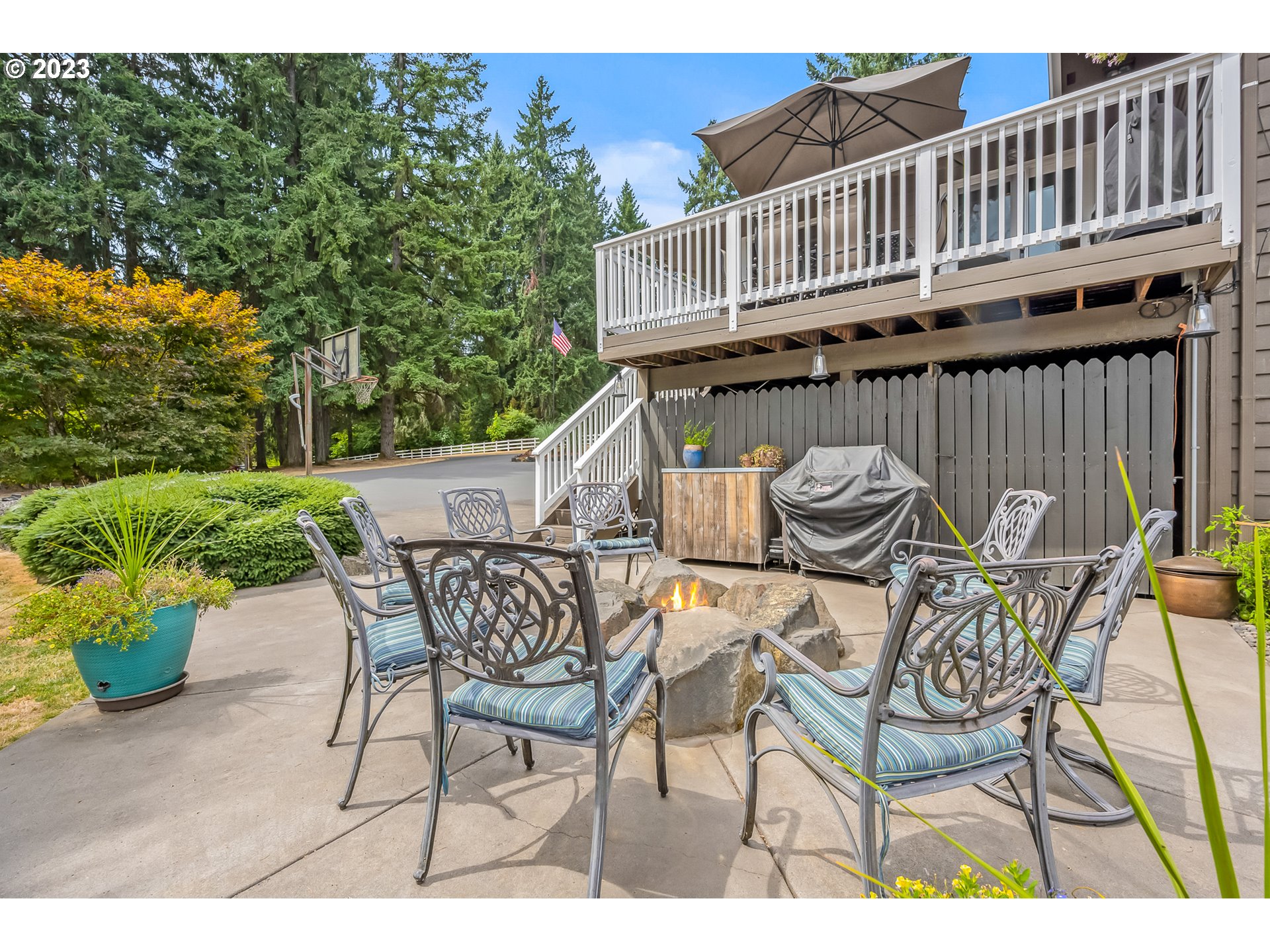 32311 Viewcrest Drive Warren, OR 97053 - Photo 31 of 46 a view of a chairs and table on the deck
