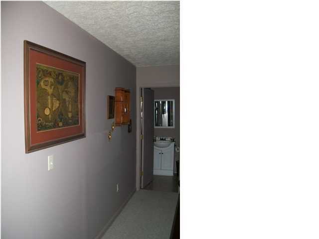 109 Clover Road Louisville, KY 40229 - Photo 2 of 14 Additional Photo