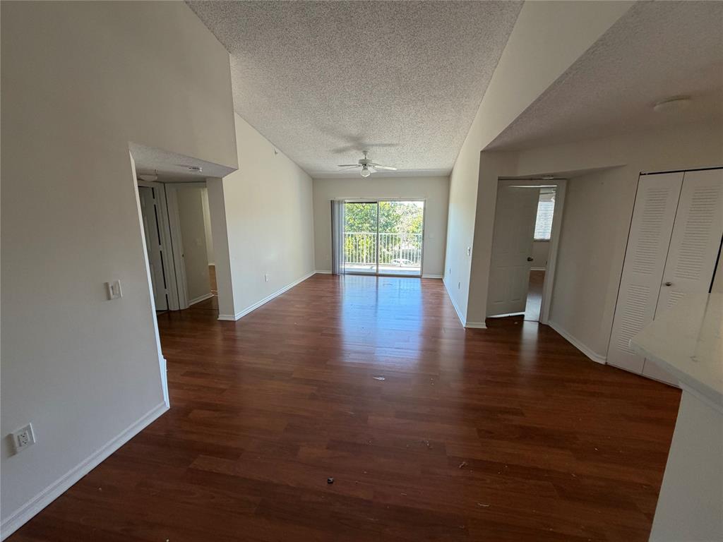 5005 Wiles Road, Unit 307 Coconut Creek, FL 33073 - Photo 7 of 9