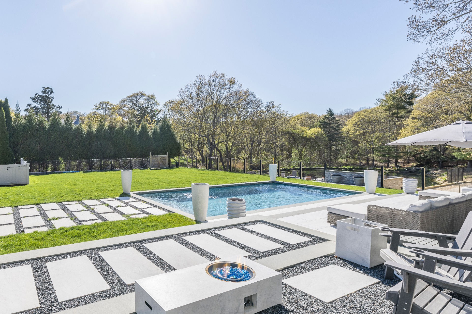 17 Upland Road Montauk, NY 11954 - Photo 4 of 37