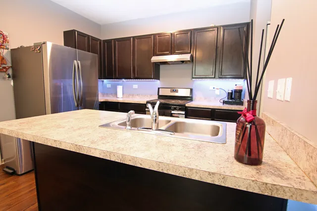 $354,900 | 3619 Daisy Lane, Elgin, IL 60124