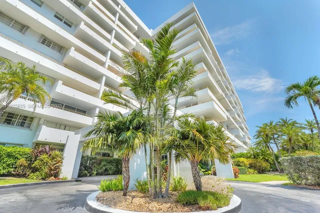 $5,100 | Key Biscayne, Key Biscayne, FL 33149