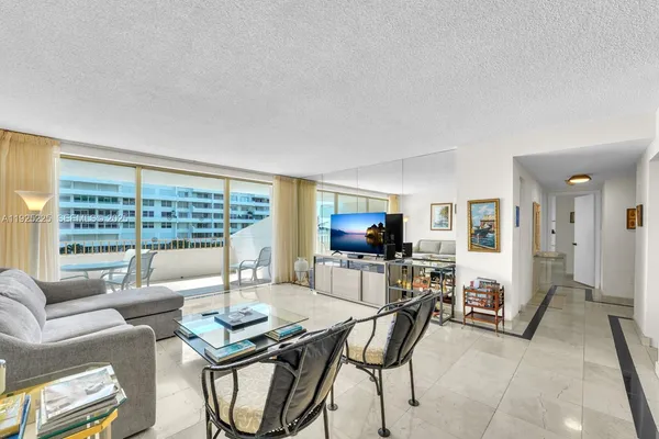 $5,100 | 177 Ocean Ln Drive, Unit 413, Key Biscayne, FL 33149