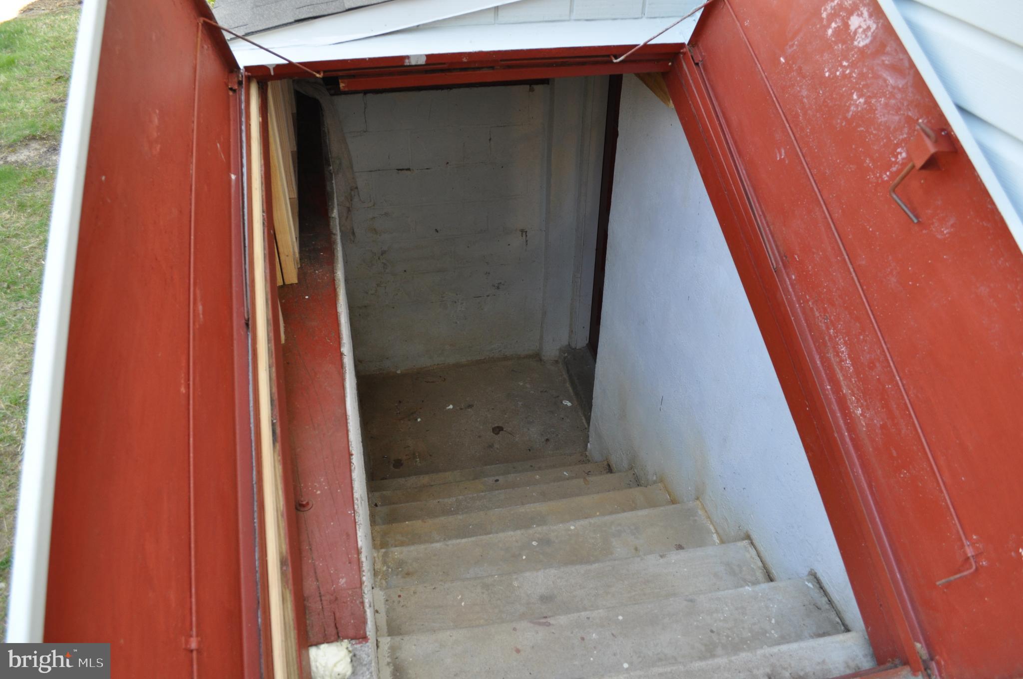 158 South Highland Road Springfield, PA 19064 - Photo 39 of 46 a view of balcony