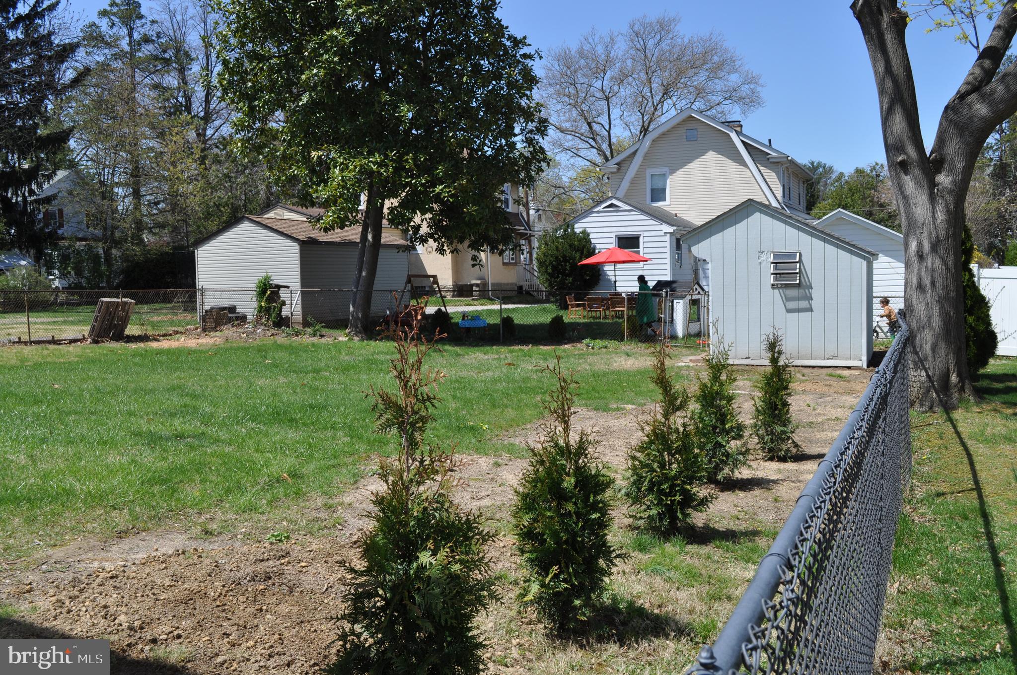 158 South Highland Road Springfield, PA 19064 - Photo 46 of 46 a front view of house with yard and green space